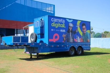 Carreta Digital leva capacitação tecnológica a alunos da REME em Três Lagoas