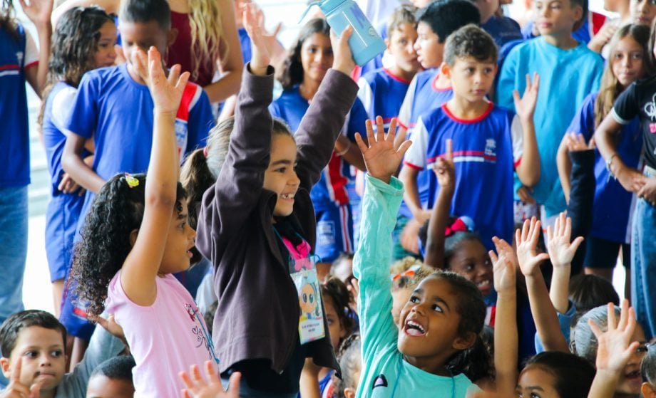 Três Lagoas recebe Selo Ouro do MEC por alfabetização e lidera ranking estadual