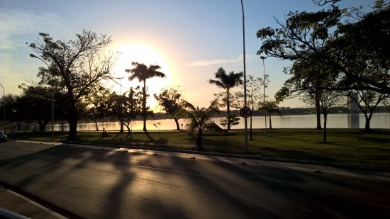 Segunda-feira em Três Lagoas: Sol, calor e chance de chuvas