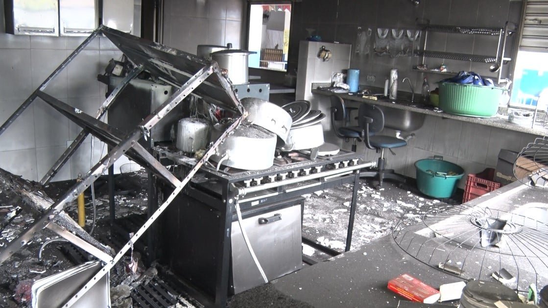 Raio Destrói Cozinha de Creche em Três Lagoas Durante Tempestade