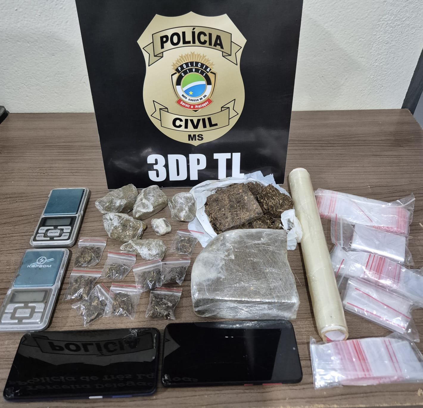 Polícia Civil desmantela ponto de venda de drogas em Três Lagoas