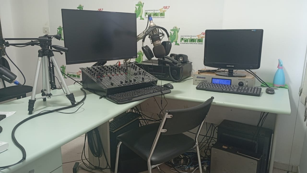 O programa final foi o silêncio: família detalha velório e sepultamento do radialista Adilson Silva