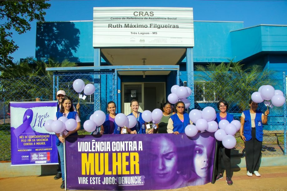 CRAS RUTH promove caminhada do Agosto Lilás na Ocupação Munduruca