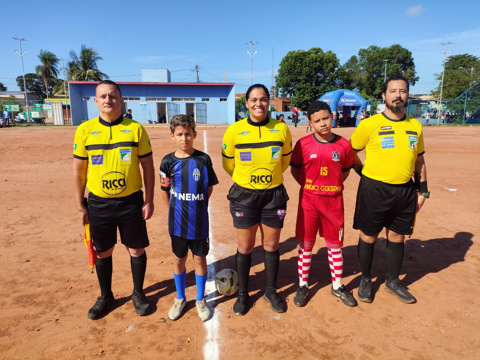 Campeonato Amigos do Bem de Futebol de Base tem abertura com 8 gols
