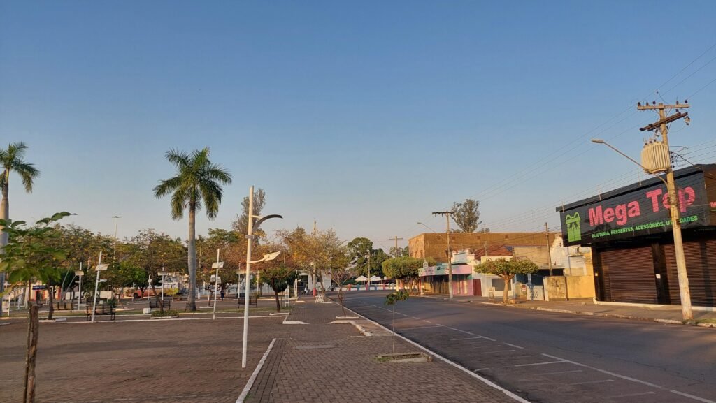Três Lagoas: Onda de calor persiste na terça-feira com baixa umidade