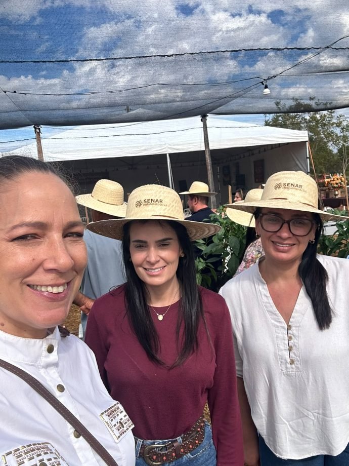 Representantes da SEMEA participam do Dia de Campo da 48ª Expotrês com foco no fortalecimento da horticultura
