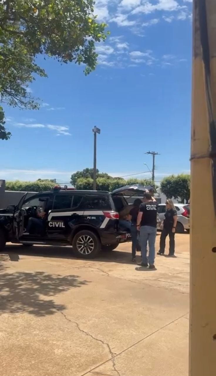 Homem é preso em Três Lagoas por agressão contra mulher em conveniência