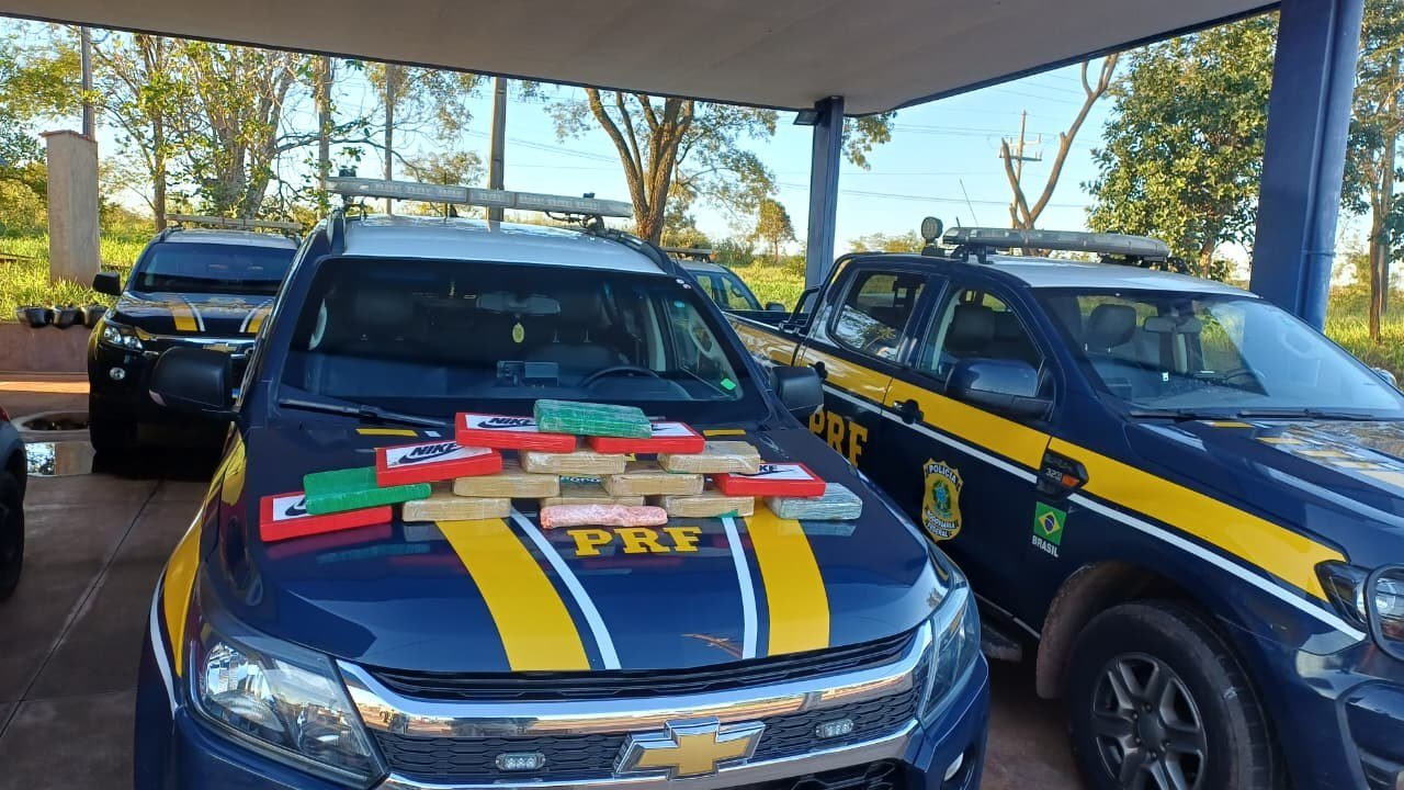 Cocaína ocultada em baterias e medicamentos ilegais são interceptados pela PRF em Três Lagoas