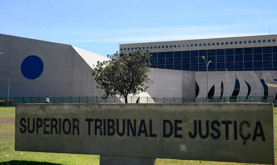 STJ nega relatório de inteligência artificial como prova em processo penal