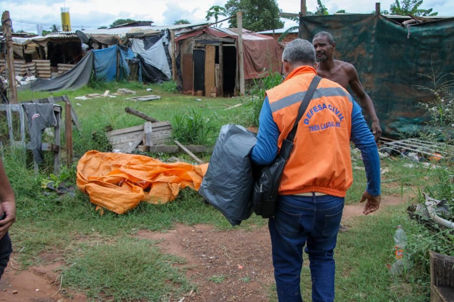 Ação conjunta da Defesa Civil e secretarias municipais visa prevenir danos causados pelas chuvas em Três Lagoas